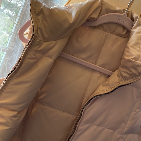 Lauren by Ralph Lauren Reversible Puffer Vest - Picture 5 of 7